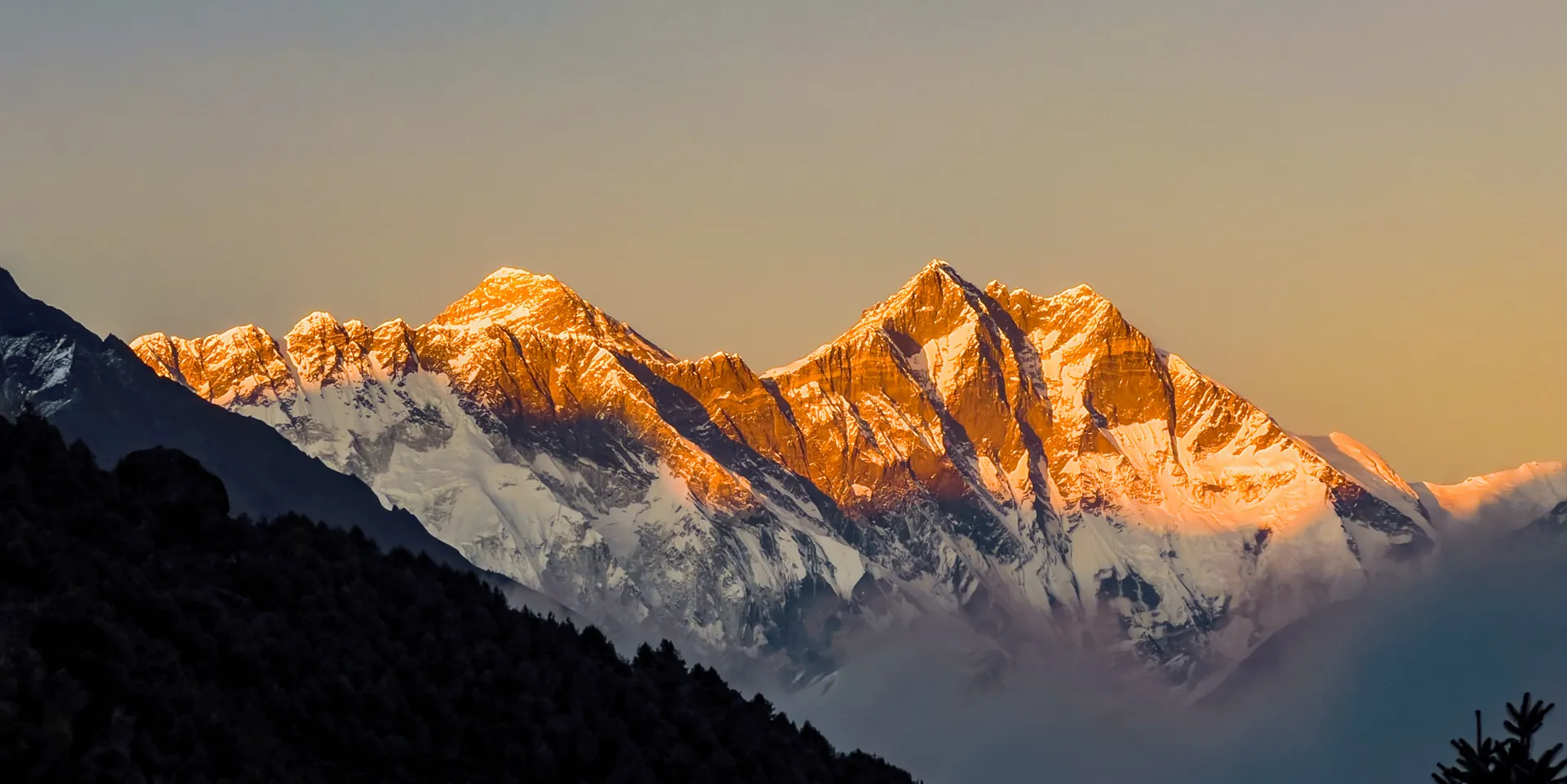 Everest Region Sliders (104)