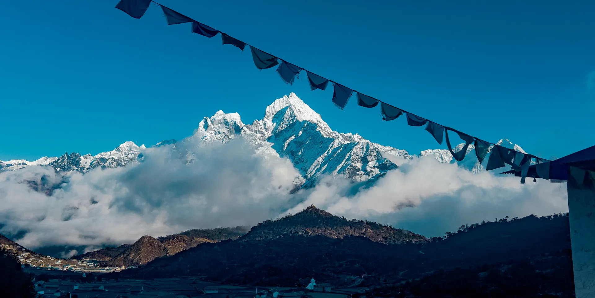 Mt thamserku