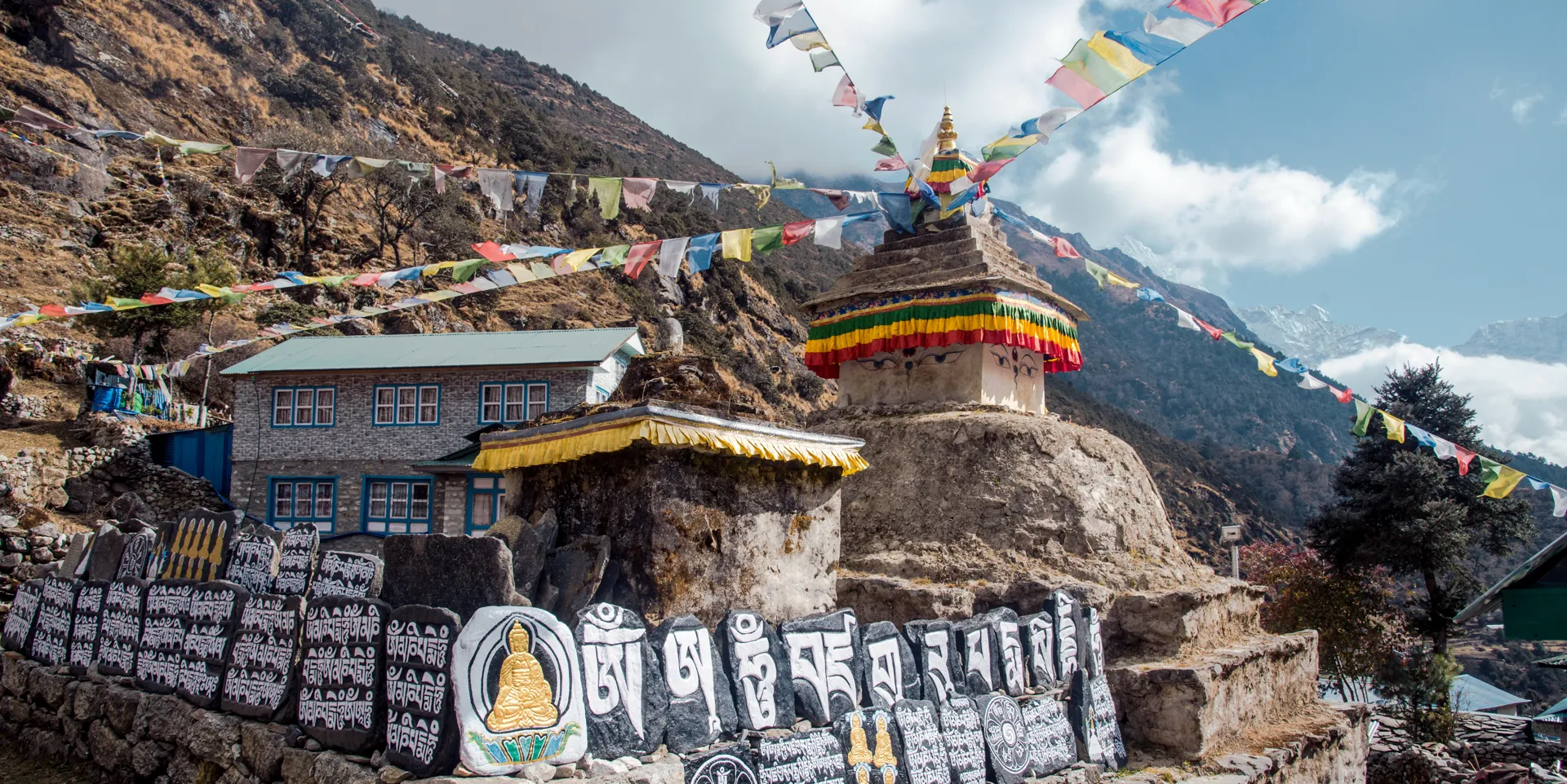 Everest Region Sliders (92)